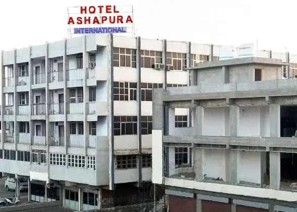 Hotel Ashapura International By Zingo - Dış Mekan