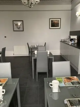Ashburn House De Luxe B&B - Yerinde Yemek