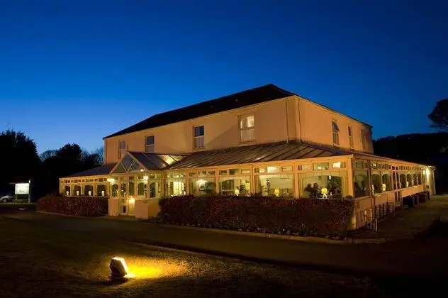 Ashburnham Hotel - Genel