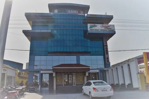 Hotel Ashish Continental