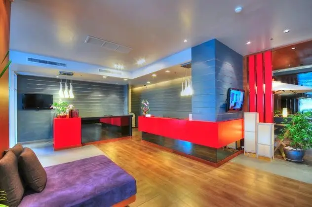 The Ashlee Heights Patong Hotel & Suites - Lobi
