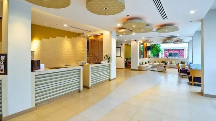 The ASHLEE Plaza Patong Hotel & Spa - Lobi