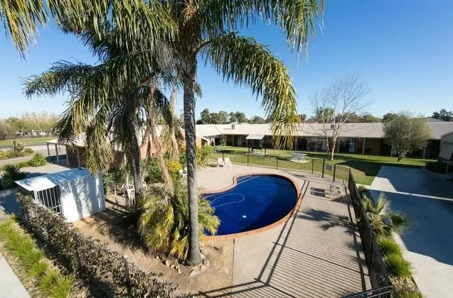 Ashleigh Court Motor Inn - Havuz