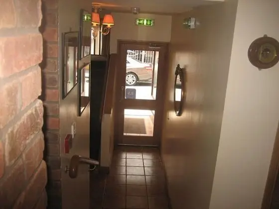 Ashleigh Guest House - Lobi