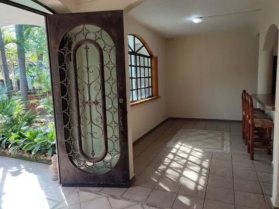 Hotel Ashly - Lobi