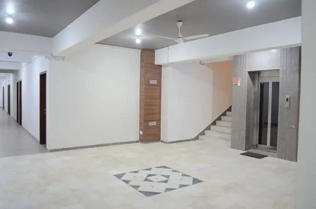 Hotel Ashray Inn Express