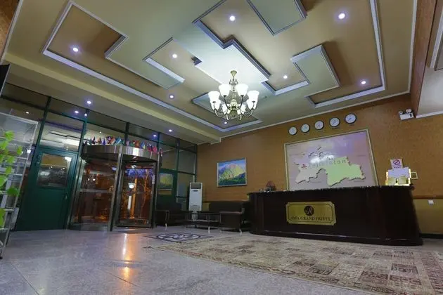 Asia Grand Hotel - Lobi