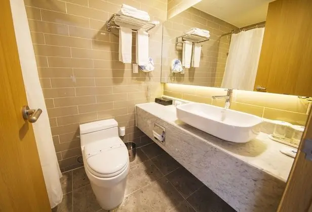 Asia Lakeside Hotel