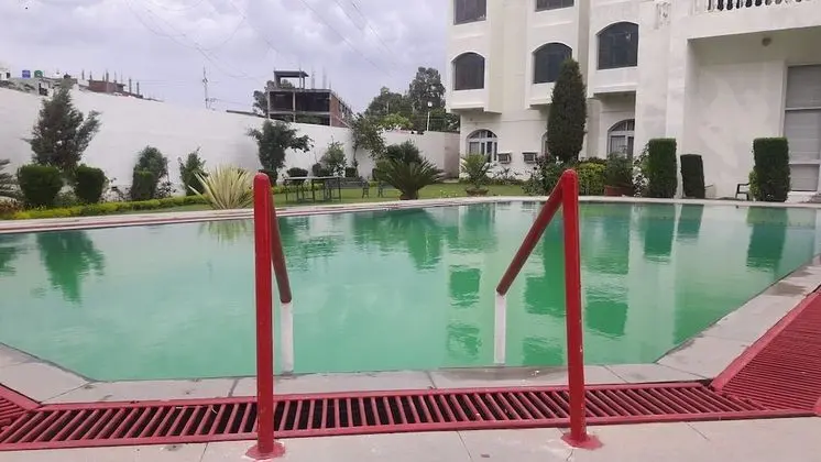 Hotel Asia Vaishno Devi - Havuz