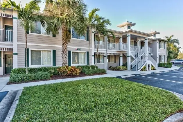 Asiago Vacation Rental Lely Resort Naples