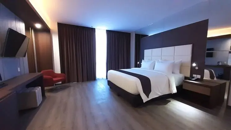 Asialink Hotel By Prasanthi - Oda
