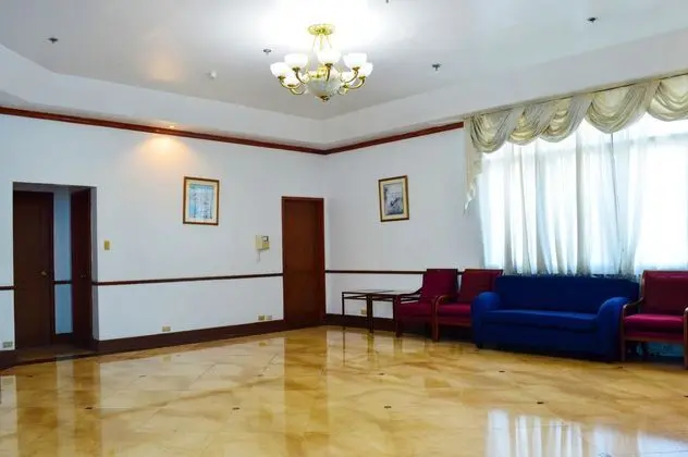 Asian Mansion II - İş / Konferans