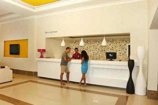 Aska Bayview Resort - Lobi
