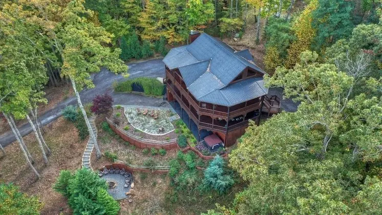 Aska Ridge Lodge - Dış Mekan