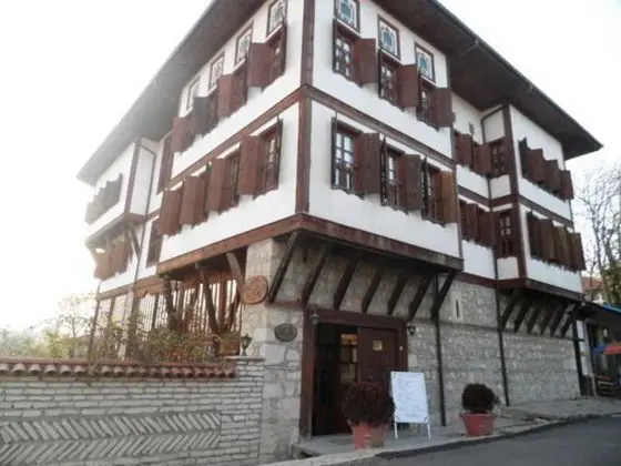 Asmazlar Bağevi