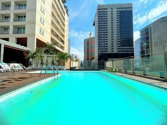 Aspira Grand Regency Sukhumvit 22 - Havuz