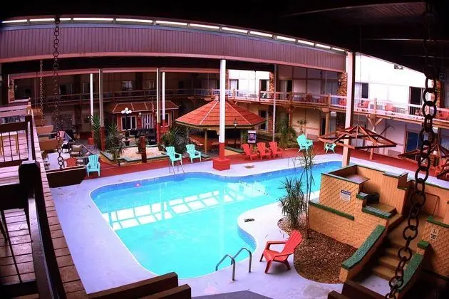 Aspire Gettysburg Hotel - Havuz