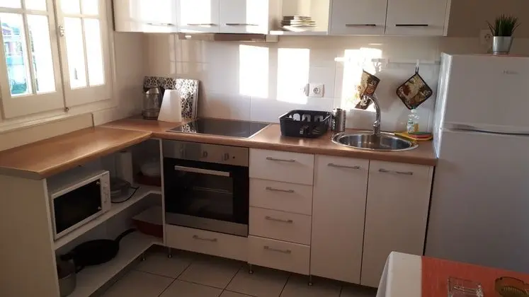 Asprokavos Beach Apartment - Mutfak