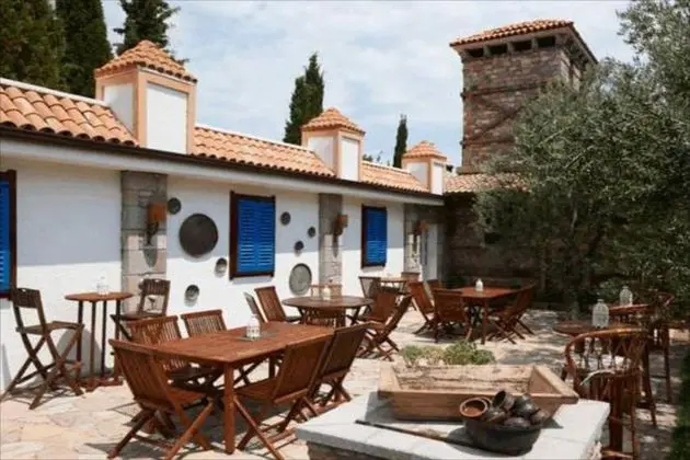 Assos Calidus Hotel