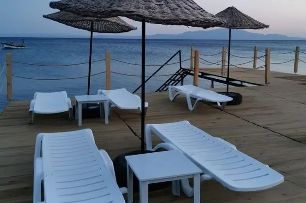 Assos Livza Butik & Apart Otel - Havuz