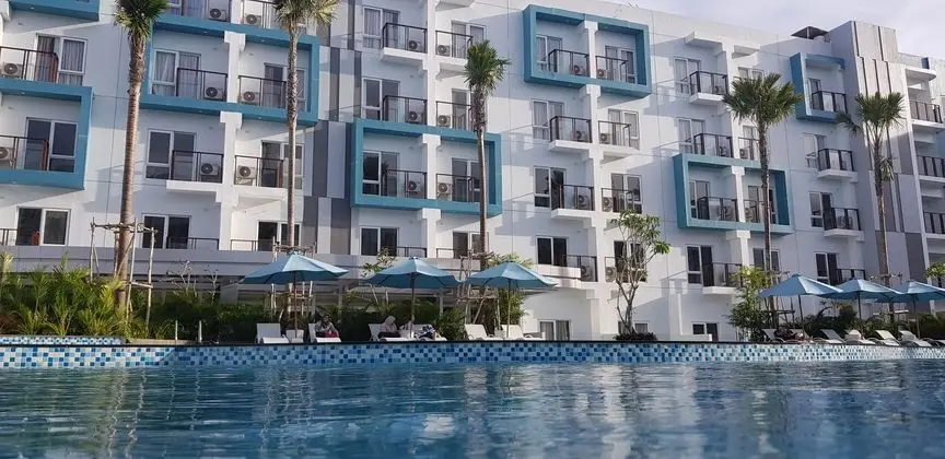 Astara Hotel Balikpapan - Havuz
