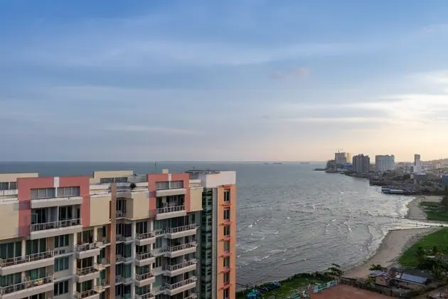 Astara Hotel Balikpapan - Plaj
