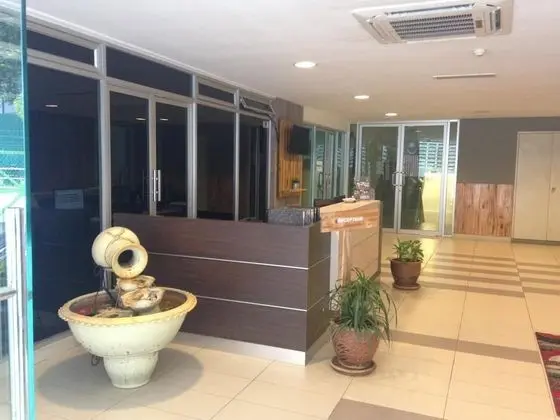 Aster Hotel Bukit Jalil - Lobi
