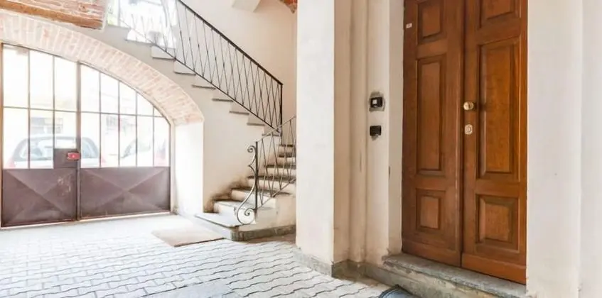 Asti City Center Apartment - Lobi