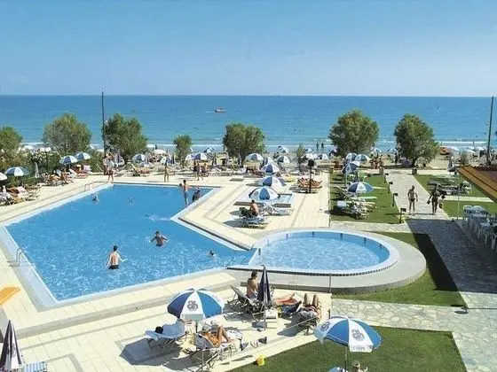 Astir Beach - Havuz