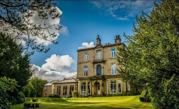 Astley Bank Hotel - 1