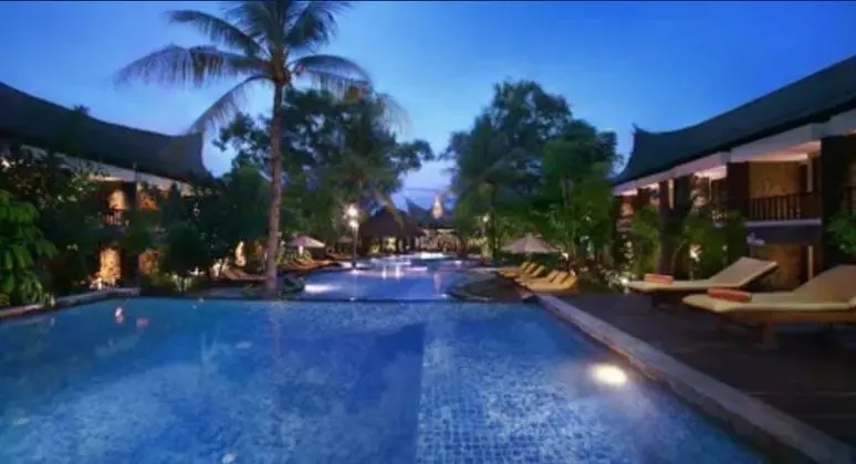 Aston Sunset Beach Resort - Gili Trawangan - Havuz