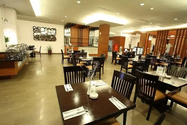 Aston Tanjung City Hotel - Yeme / İçme