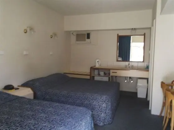 Astor Hotel Motel