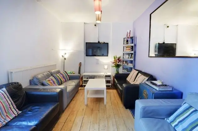 Astor Museum Inn Hostel - İç Mekan