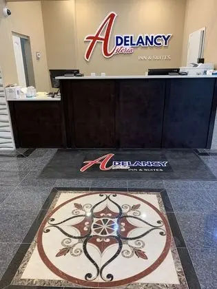 Astoria Delancy Inn & Suites - Lobi