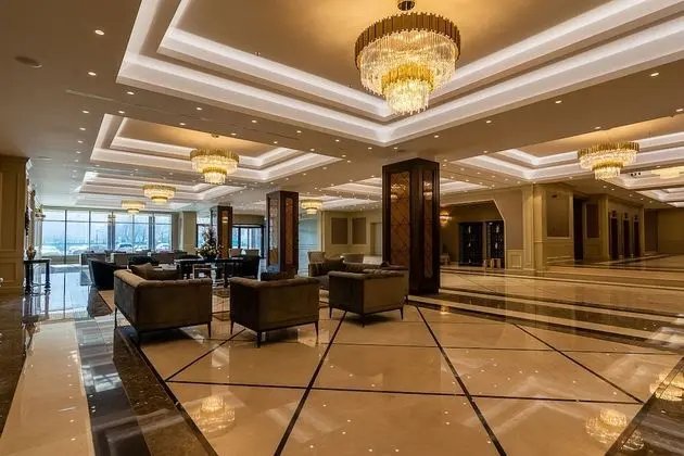 Astoria Grand Hotel - Lobi