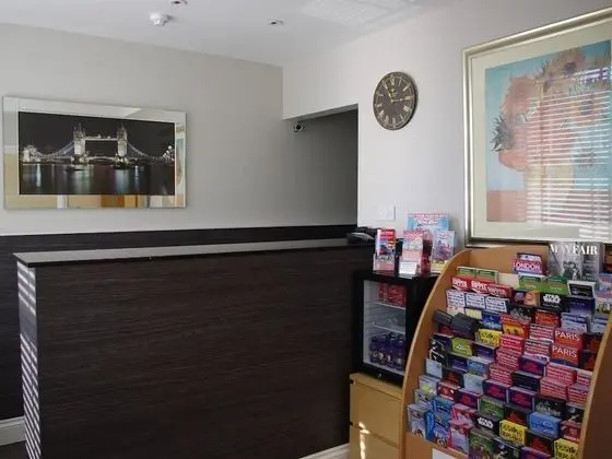 Astoria Hotel - Öne Çıkan Resim