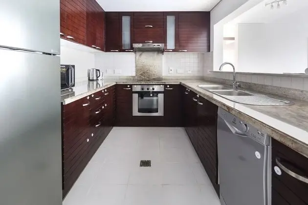 Astounding Marina Views in This Elegant 3br! - İç Mekan