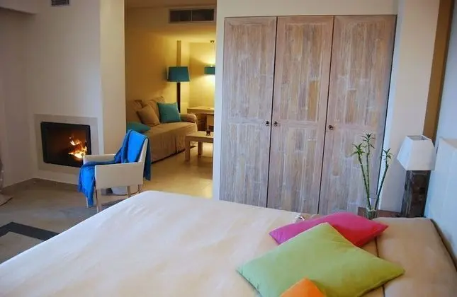 Astrolabe Hotel - Oda