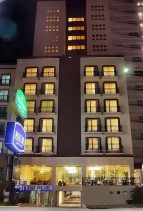 Astur Hotel y Suites - Dış Mekan