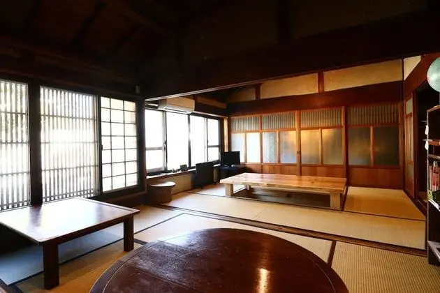Asuka Guest House - Hostel - Lobi