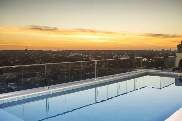 Asuncion Rent Suites Santa Teresa - Havuz