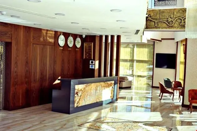 Asuris Hotel - Lobi