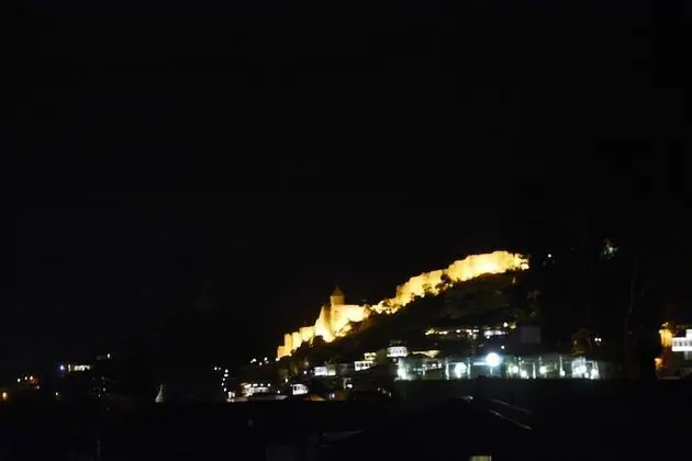 Hotel Ata