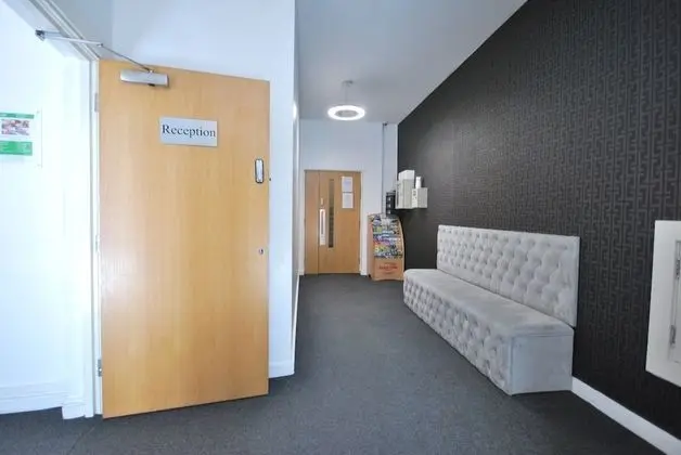 Atana Apartments - Lobi