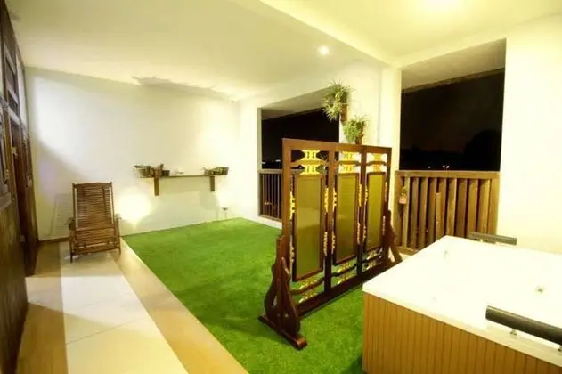 Atap Homestay - Oda