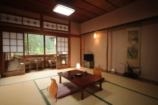 Atarashiya Ryokan - Dorogawa-onsen Hot Spring - Oda