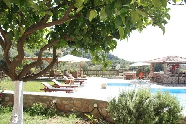 Ataviros Hotel - Dış Mekan