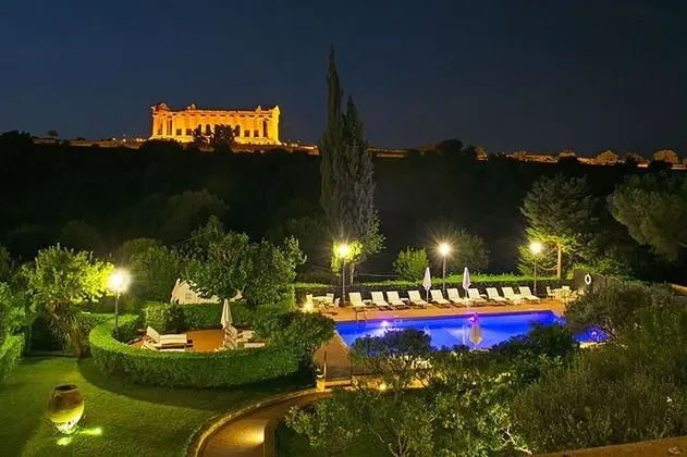 Hotel Villa Athena - Havuz