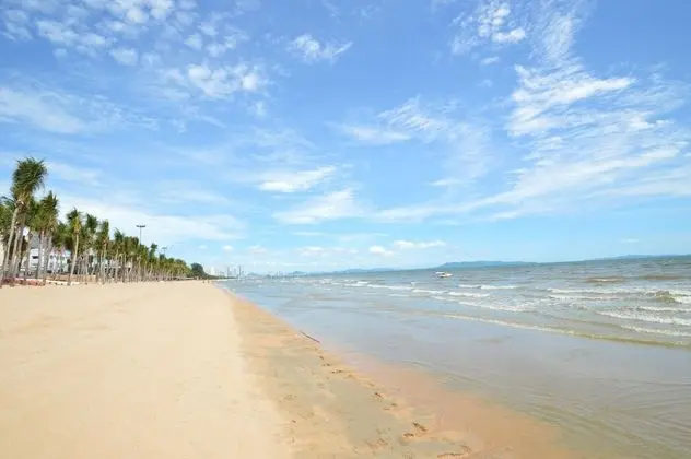 Athena Waterpark Jomtien Beach - Plaj